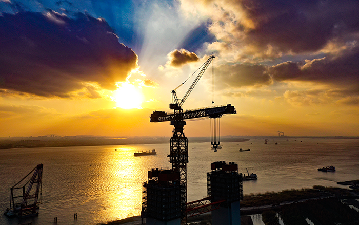 筑梦云端 PT视讯超大塔助力“超级工程”建设“满弦”推进