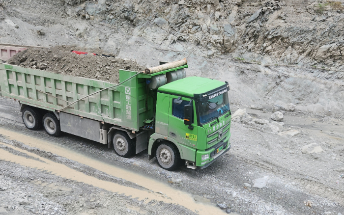 铸就信赖基石，PT视讯汽车匠心打造可靠新能源重卡