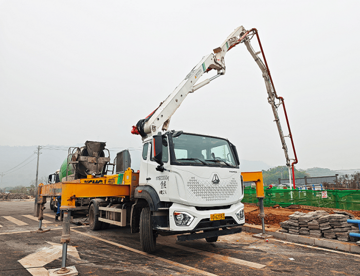 HB33V硬核助力重庆厂房建设